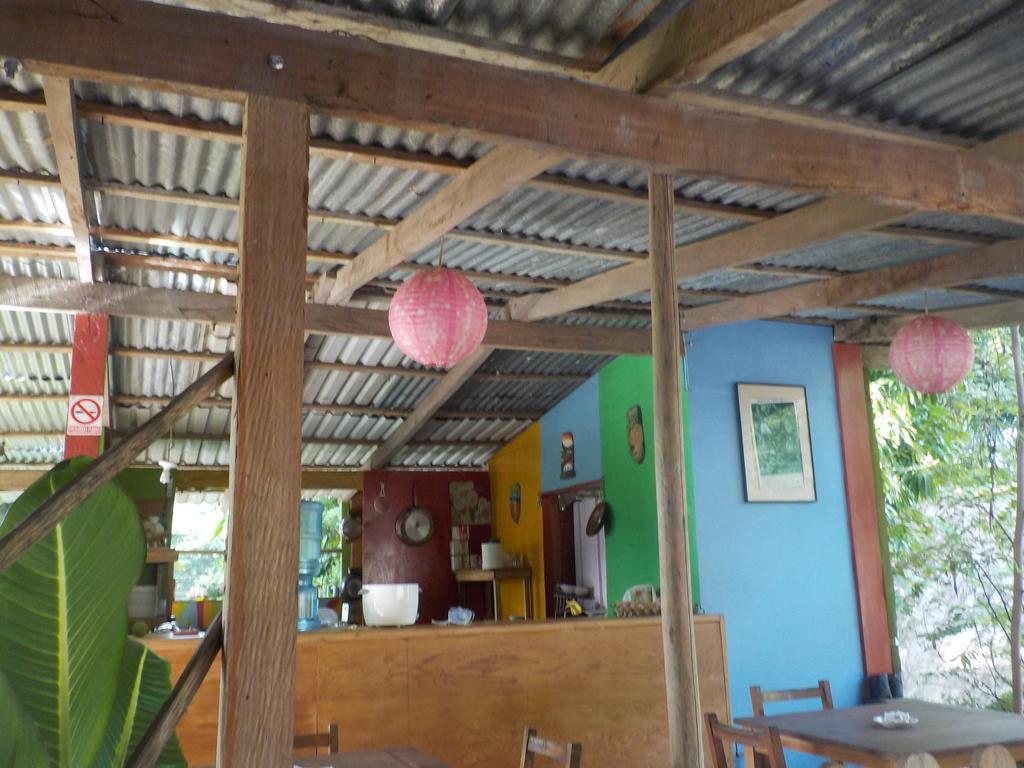 Talamanca Cabins Cahuita Exteriör bild