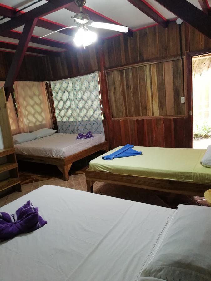 Talamanca Cabins Cahuita Exteriör bild